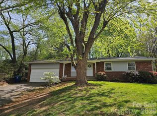 3220 Sweeten Creek Rd, Asheville, NC 28803