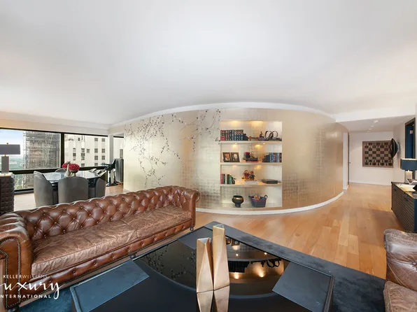 721 5th Avenue 39G image 3 of 13