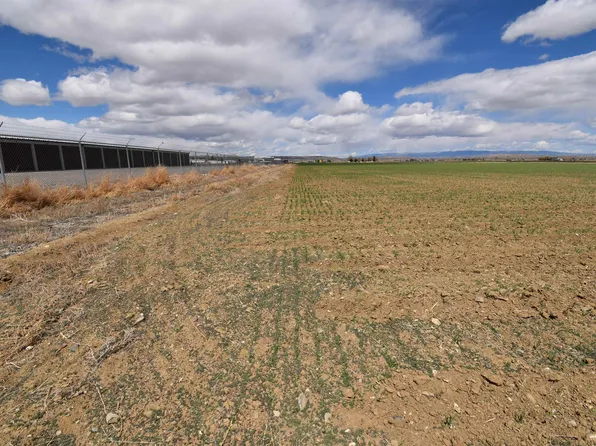TBD Lane 8 1/2 #5, Powell, WY 82435