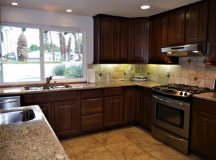 76851 Oklahoma Ave, Palm Desert, CA 92211