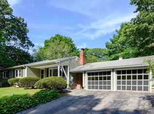 27 Wampatuck St, Pembroke, MA 02359