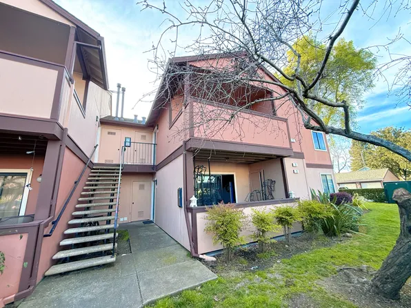 8201 Camino Colegio Dr APT 74, Rohnert Park, CA 94928