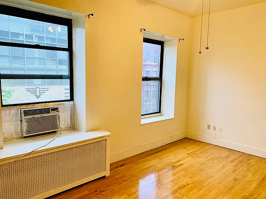 Rented by Corcoran | media 22