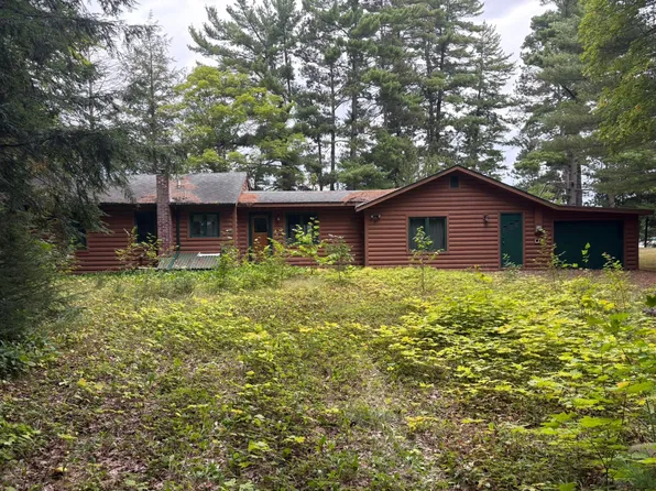 12893 Rocky Point Ln, Lac Du Flambeau, WI 54538