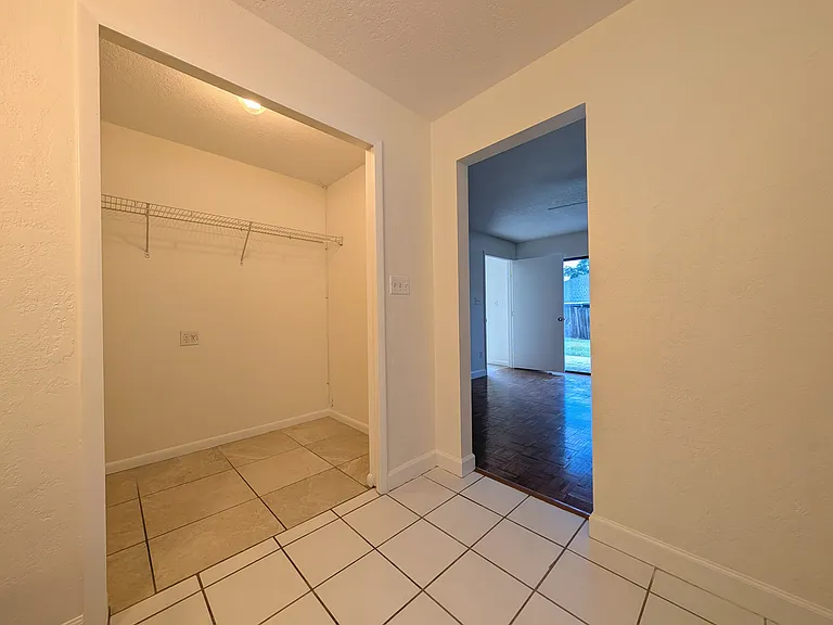 2166 Raeford Rd — Photo 15