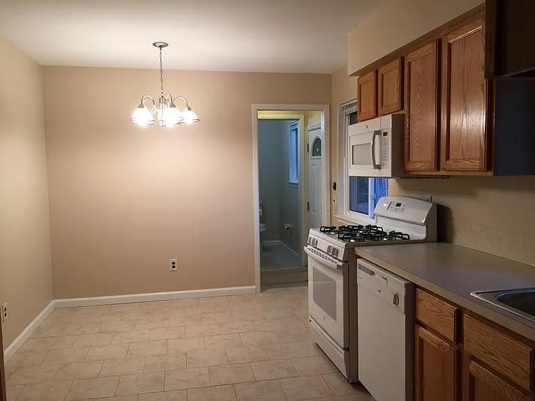 12118 Chevelle Dr — Photo 4