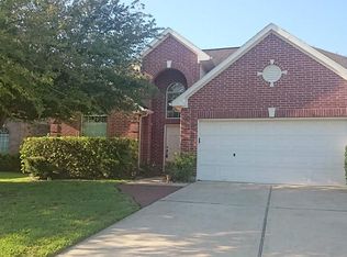 4310 Burke Ridge Dr, Pasadena, TX 77504