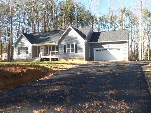 12850 Boydton Plank Rd, Dinwiddie, VA 23841