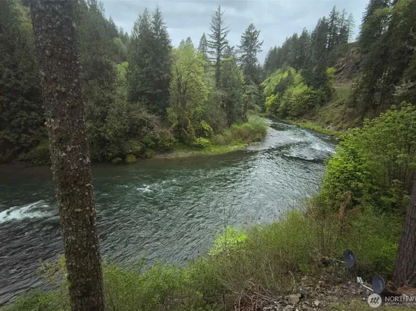 2727 Kalama River Road, Kalama, WA 98625