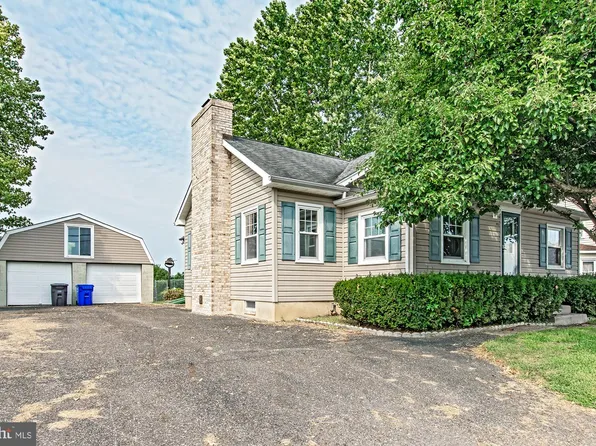 921 Main St, Salem, NJ 08079