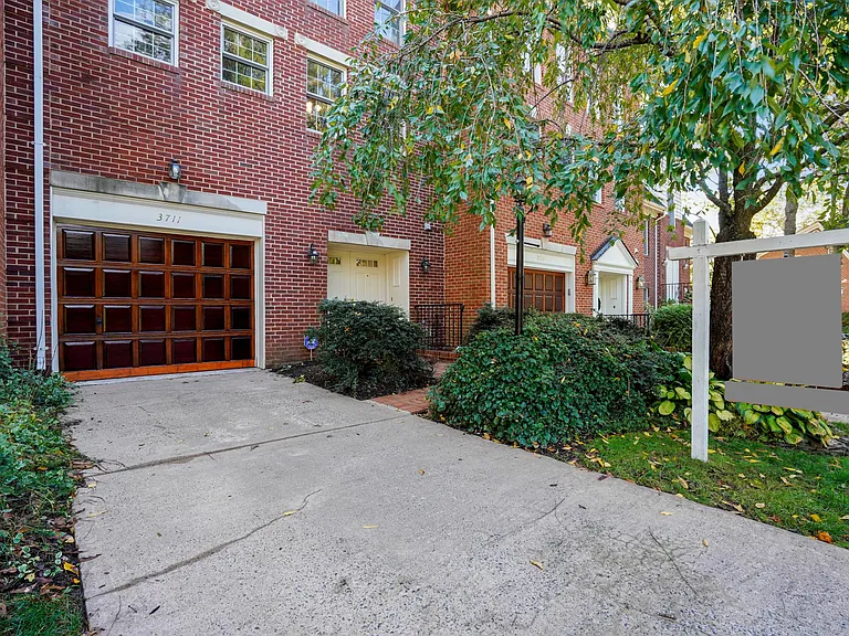 3711 Jenny Lynne Ln — Photo 34