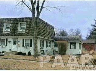 614 N Center St, Lacon, IL 61540