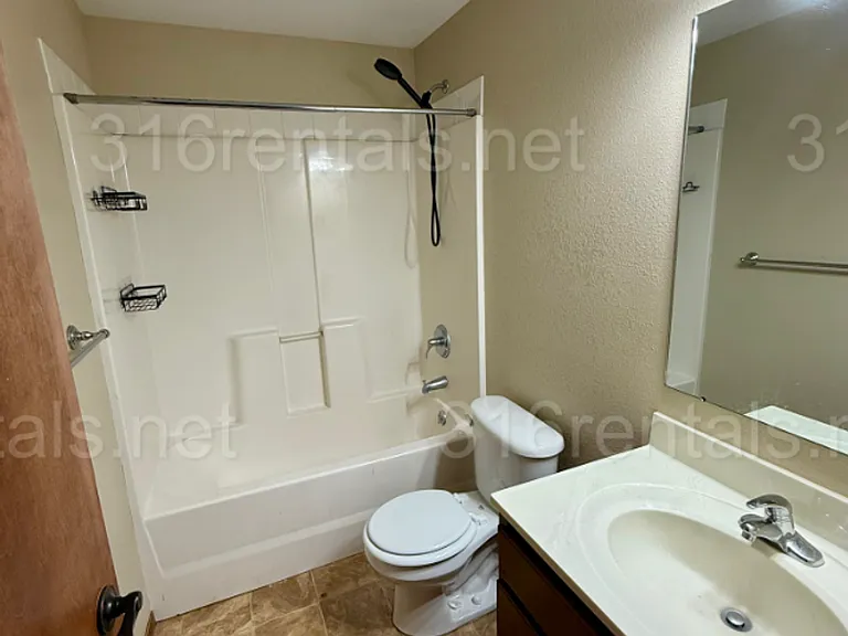 2332 S Goebel Cir — Photo 8