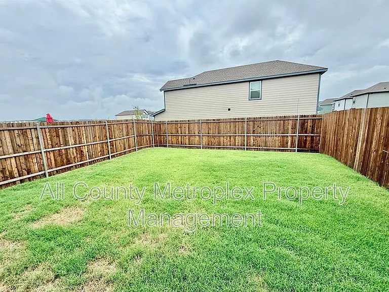 6114 Holly Spring Rd — Photo 7