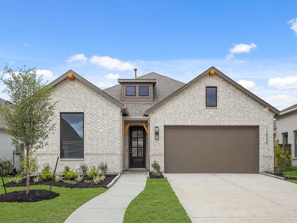 1st image of 12335 Palmetto Dr