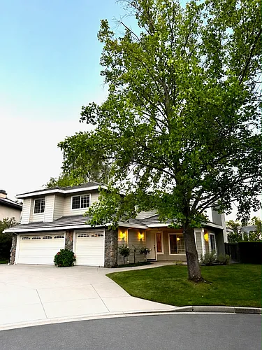 446 Snowdon Pl Photo 1