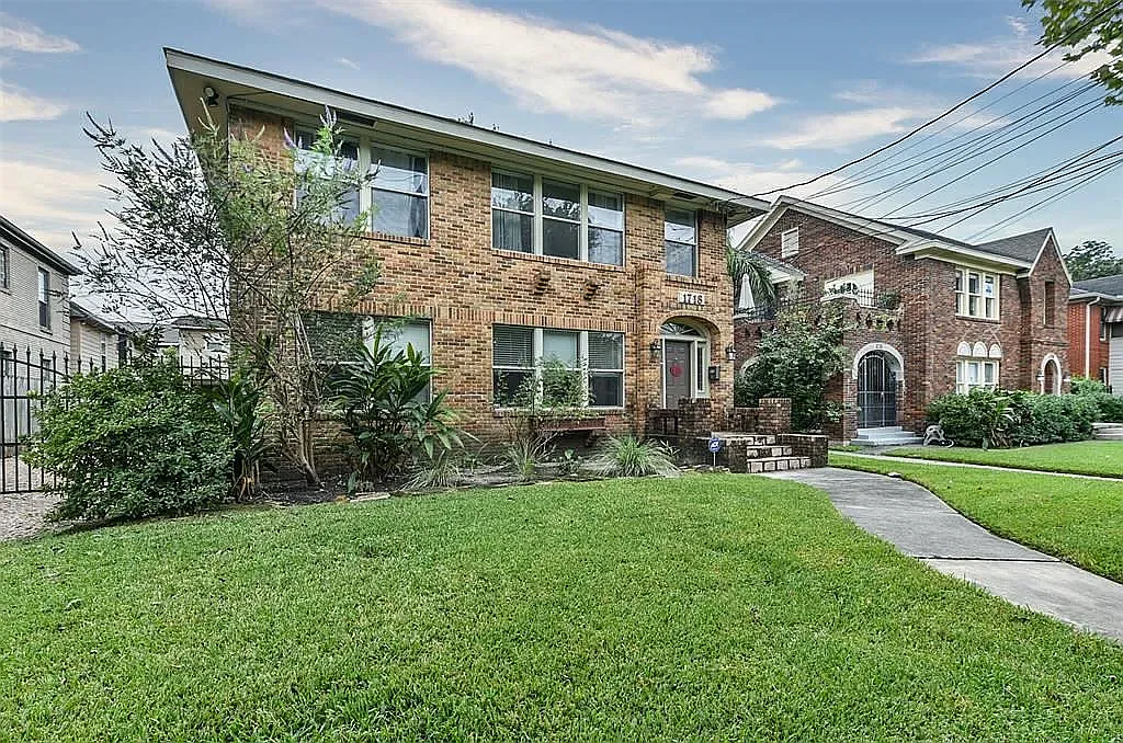 1718 Rosedale St — Photo 2