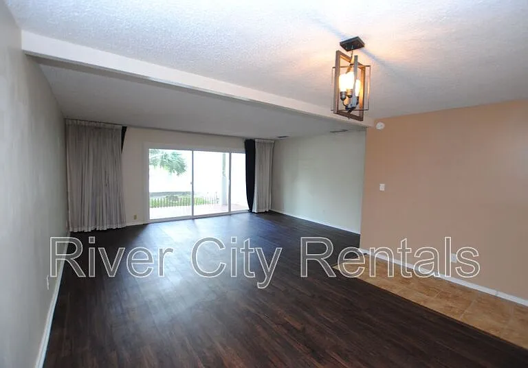 7769 Point Vicente Ct — Photo 26