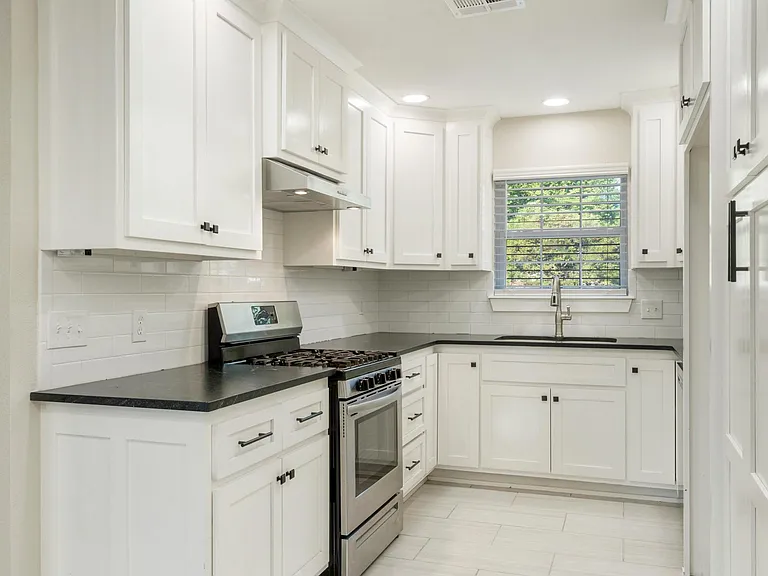 1811 S 148th West Ave — Photo 19