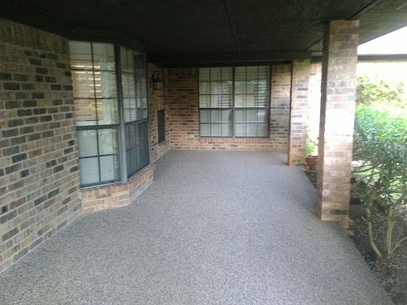 Outdoor carpet on 10' x 32'