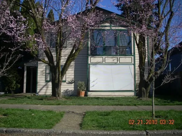 328 Burnett Ave N, Renton, WA 98057