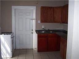 4th image of 5524 Avenue S