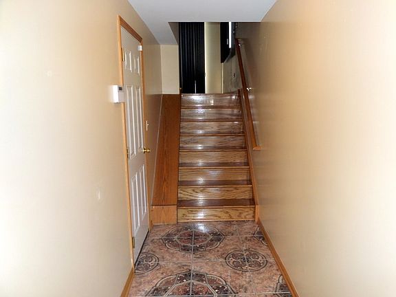 2nd image of 3801 W Columbus Ave Unit 1