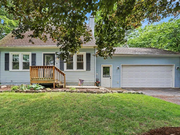 2518 E G Ave, Kalamazoo, MI 49004