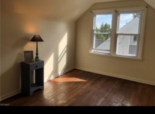 1714 Coventry St, Akron, OH 44301