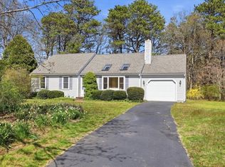 10 Skipjack Ln, Barnstable, MA 02630