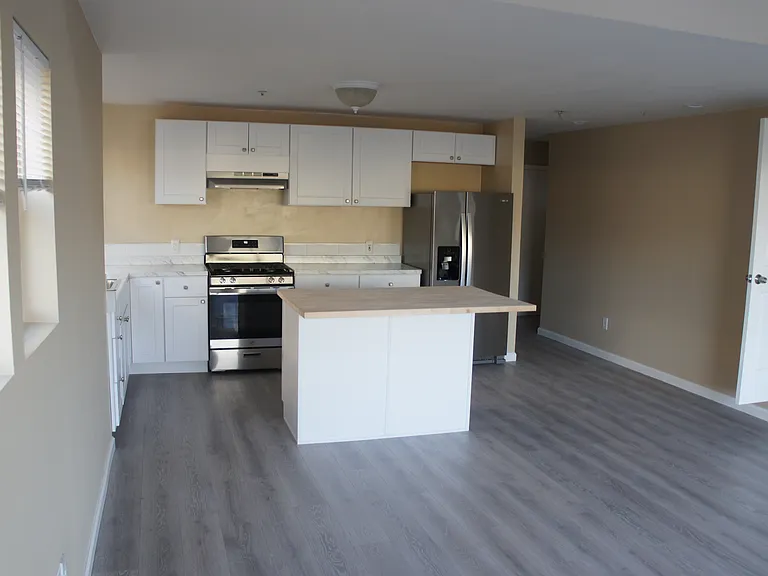 440 Canal St #1 — Photo 2