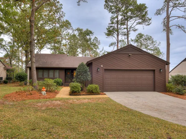 4 Saint Annes Ct, Aiken, SC 29803