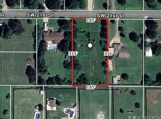 905 SW 21st St, Wagoner, OK 74467