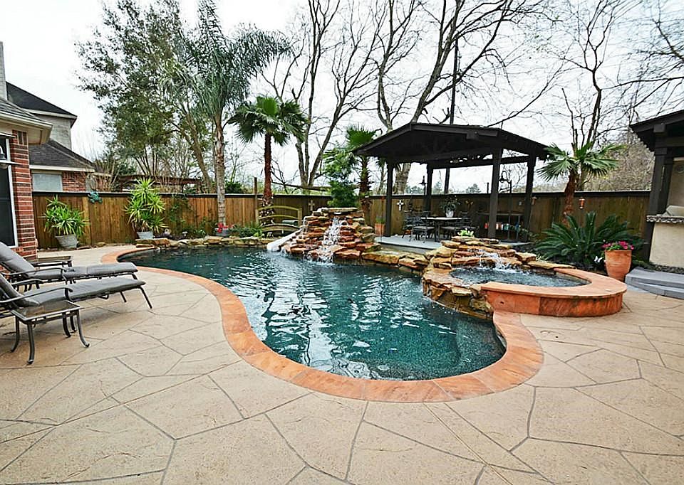1st image of 2110 Blue Water Bay Dr