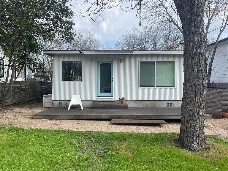 3409 Werner Ave — Photo 6
