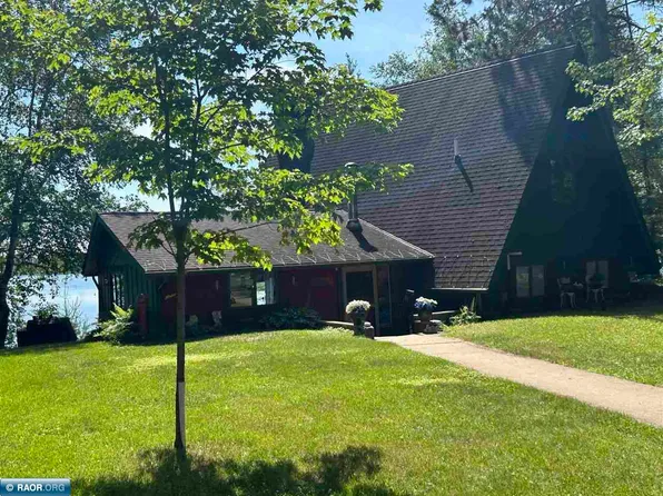 1746 Janet Park Dr, Hibbing, MN 55746