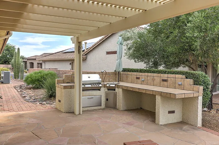 884 N Keyes Rd — Photo 37