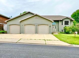 1200 13th St SW, Minot, ND 58701