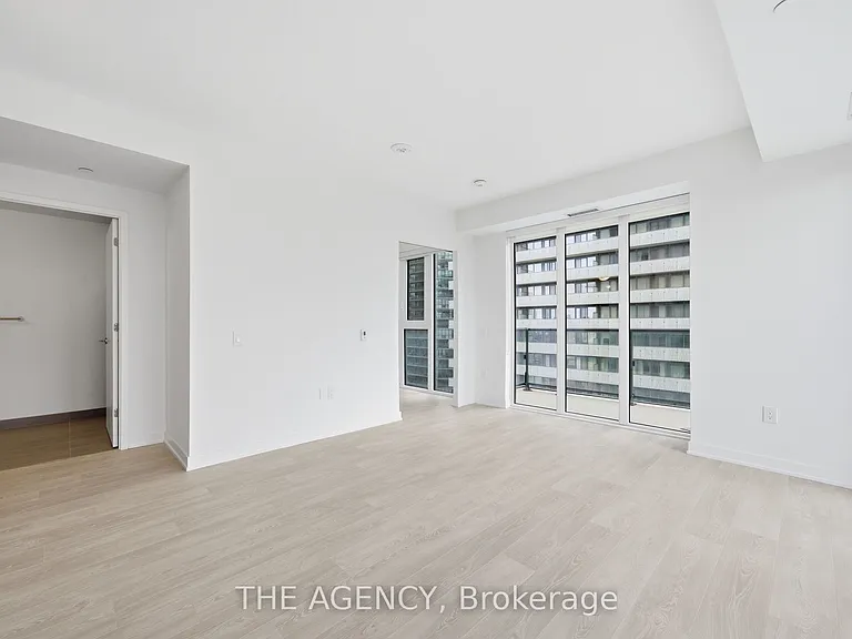 634 Church St #2303 — Photo 4
