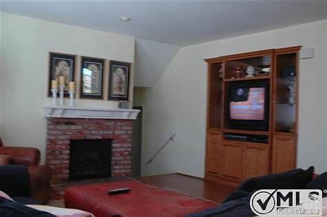 2nd image of 254 Spindlewood Ave