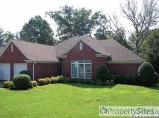248 Executive Dr, Jackson, TN 38305