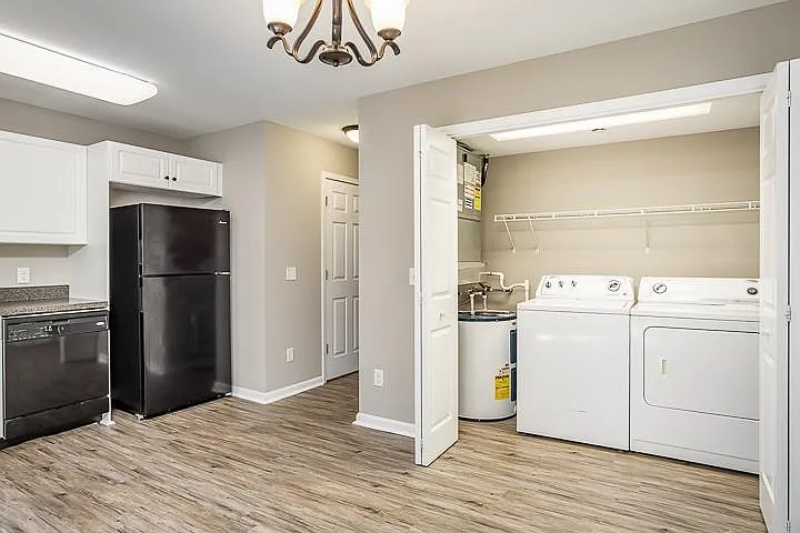 402 Ellis Ave — Photo 11