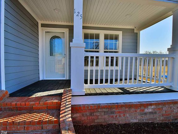 3rd image of 125 Olyvia Cir