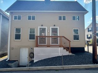 251 Woodlawn St, Clinton, MA 01510