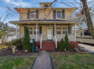 443 Wheatsheaf Rd, Roselle, NJ