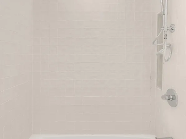 221 East 48th Street 2 image 15 of 16