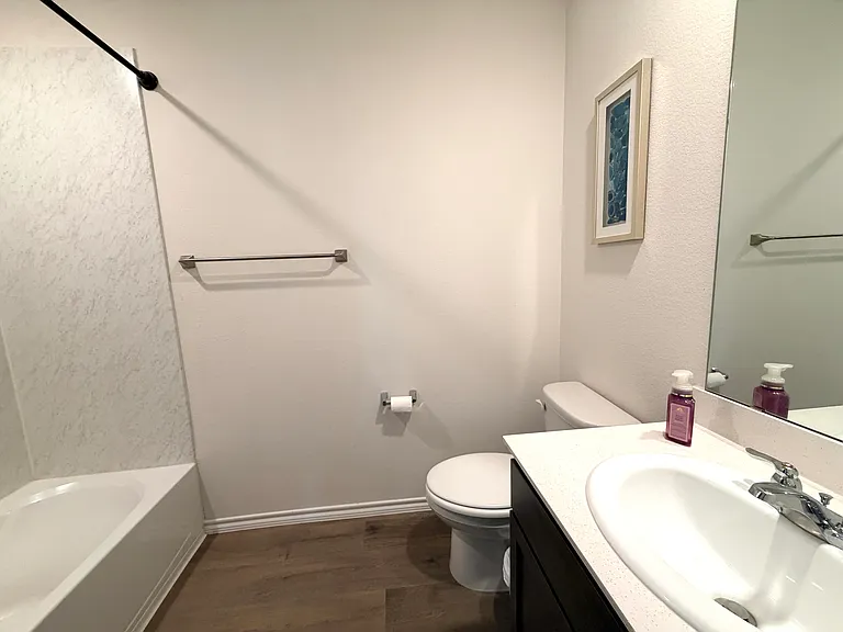 816 Country Rd — Photo 11