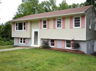 23 Woodlawn Ter, Newburgh, NY 12550