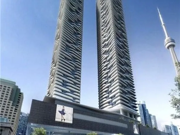 100 Harbour St, Toronto, ON