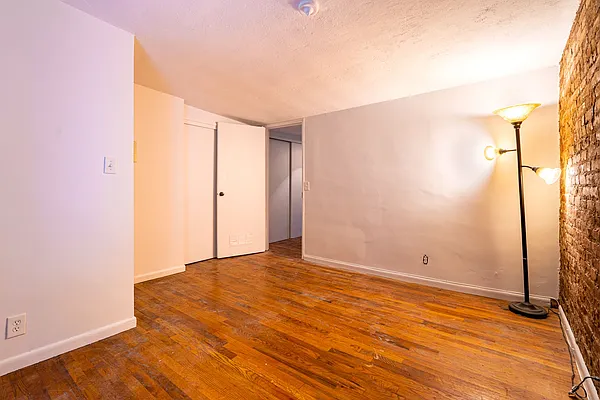 Rented by Corcoran | media 7